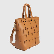 Load image into Gallery viewer, The Mya Saddle Large Bag
