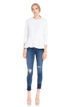 Load image into Gallery viewer, White Knit Top w/Hi-Lo Hem
