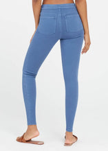 Load image into Gallery viewer, SPANX Indigo Haze Jeanish Ankle Leggings
