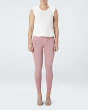 Load image into Gallery viewer, SPANX Ankle Jeanish Leggings
