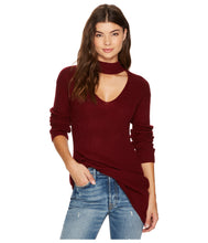 Load image into Gallery viewer, Daniela Choker Sweater
