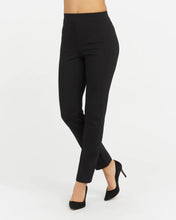 Load image into Gallery viewer, SPANX Slim Straight Legging

