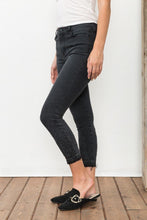 Load image into Gallery viewer, Black Premium Stretch Skinny Jeans
