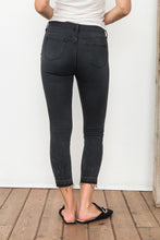 Load image into Gallery viewer, Black Premium Stretch Skinny Jeans
