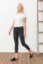 Load image into Gallery viewer, Black Premium Stretch Skinny Jeans
