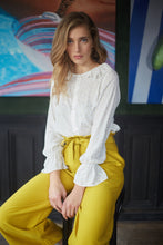 Load image into Gallery viewer, Belted Wide Leg Crop Trousers

