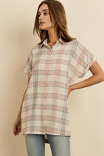 Load image into Gallery viewer, Plaid Button Down Tunic
