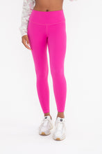 Load image into Gallery viewer, Ultra Form Fit High Waist Active Leggings
