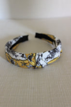 Load image into Gallery viewer, Yellow Floral Print Headband
