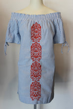 Load image into Gallery viewer, OFF SHOULDER STRIPE DRESS
