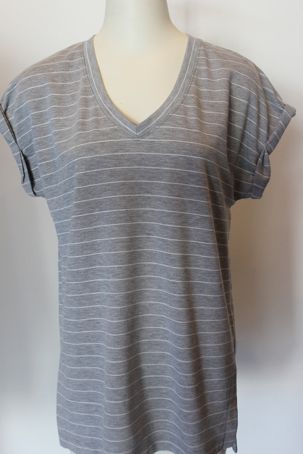 Stripe Rollsleeve Vneck Tee