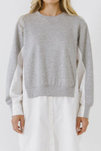 Load image into Gallery viewer, Sweatshirt with Poplin Combo
