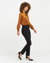 Load image into Gallery viewer, SPANX Slim Straight Legging
