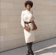 Load image into Gallery viewer, Carrie Medium Pleated Shoulder Bag in Chocolate

