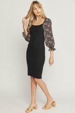 Load image into Gallery viewer, Enrie Floral Sleeve Knit Dress
