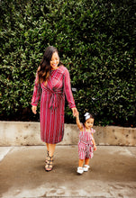 Load image into Gallery viewer, Little Girls Ruffle Sleeve Romper
