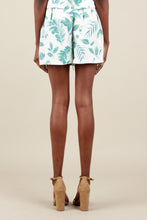 Load image into Gallery viewer, Floral Print Linen Shorts
