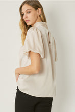 Load image into Gallery viewer, Front Criss Cross Puff Sleeve Blouse

