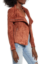 Load image into Gallery viewer, Amber Faux Suede Jacket

