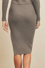 Load image into Gallery viewer, Ribbed Knit Midi Skirt
