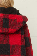 Load image into Gallery viewer, Reversible Buffalo Plaid Sherpa
