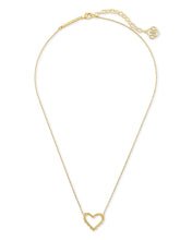 Load image into Gallery viewer, Sophee Gold Heart Pendant
